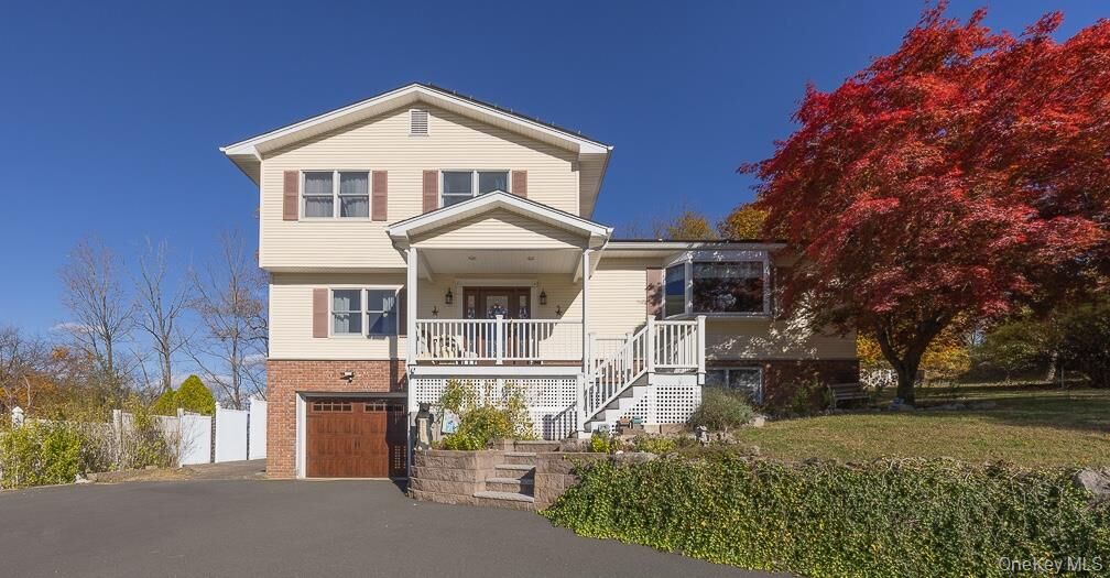 Property Photo:  9 Georgian Drive  NY 10980 