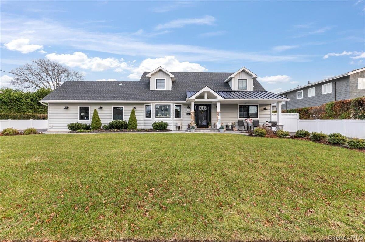Property Photo: 320 Clearview Lane NY 11758