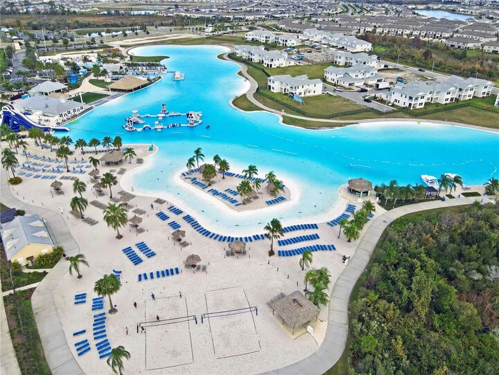 Property Photo:  8057 Rolling Shell Trail  FL 33545 