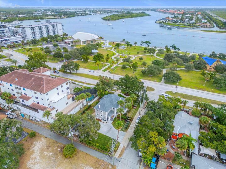 Property Photo:  214 S Riverside Drive  FL 32168 