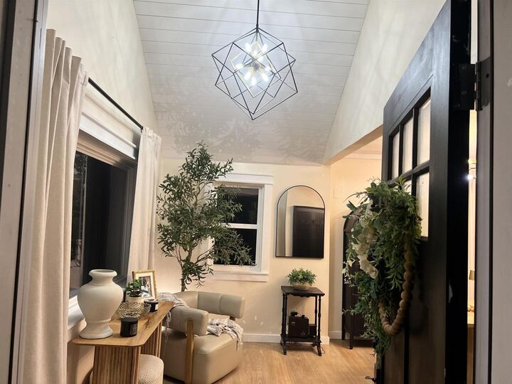 Property Photo:  601 N 6th Street  IL 62995 