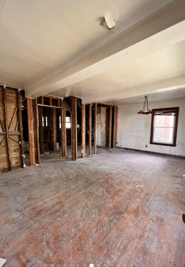 Property Photo:  6737 S Champlain Avenue  IL 60637 