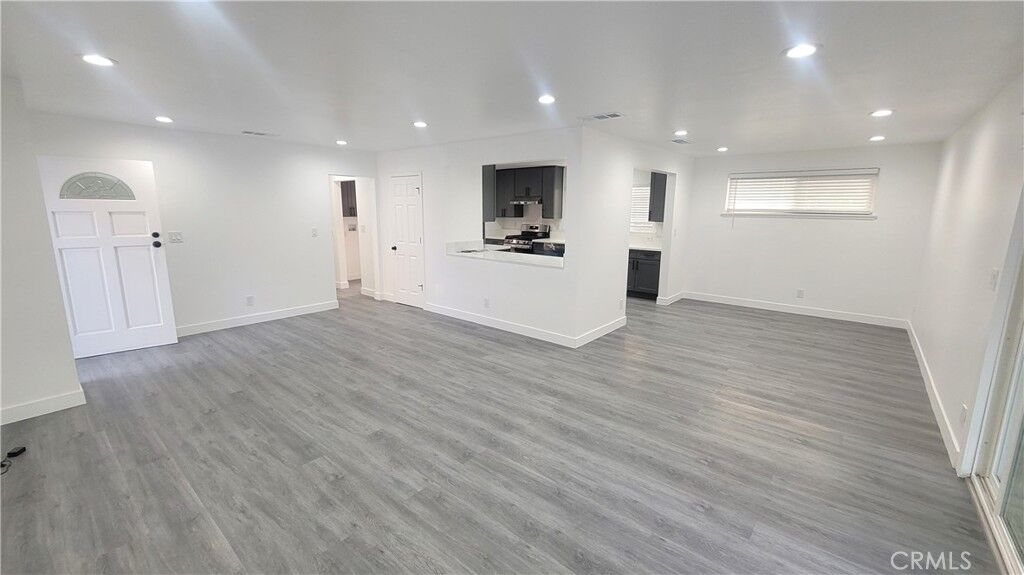 Property Photo:  1605 E Santa Ana  CA 92805 