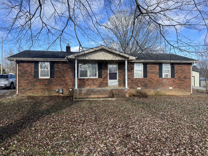 Property Photo:  613 Coolidge Rd  TN 37083 