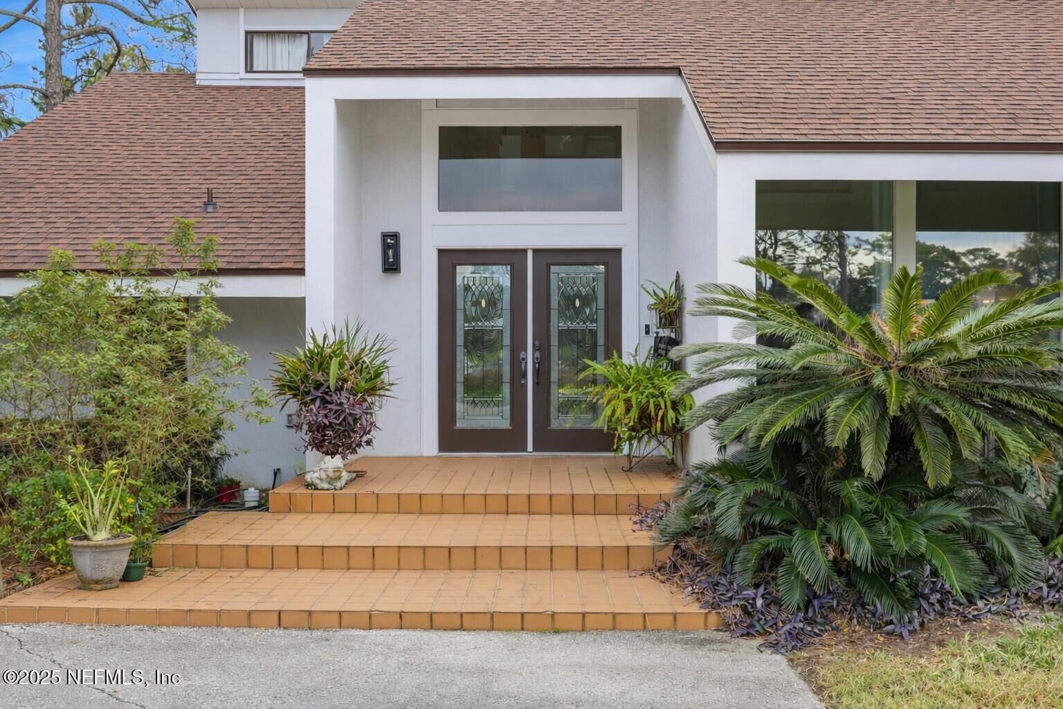 Property Photo:  10052 Golf Club Drive  FL 32256 