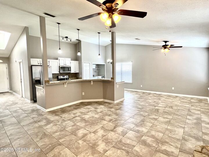 Property Photo:  7820 Collins Ridge Boulevard E  FL 32244 