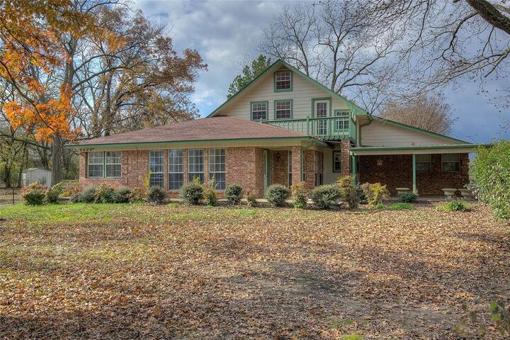 Property Photo:  9464 Farm Road 269 S  TX 75471 