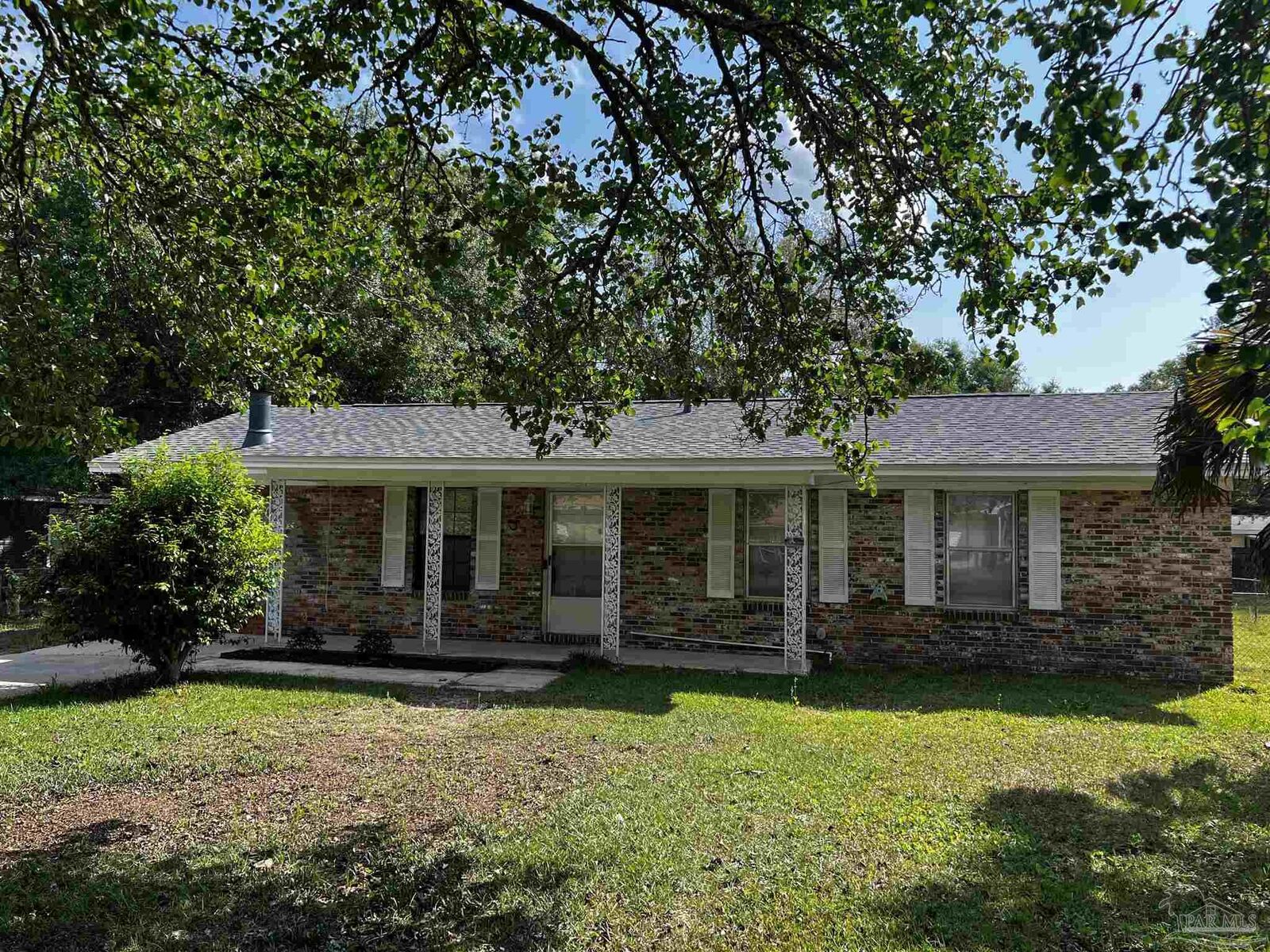 Property Photo:  6970 Woodley Dr  FL 32503 