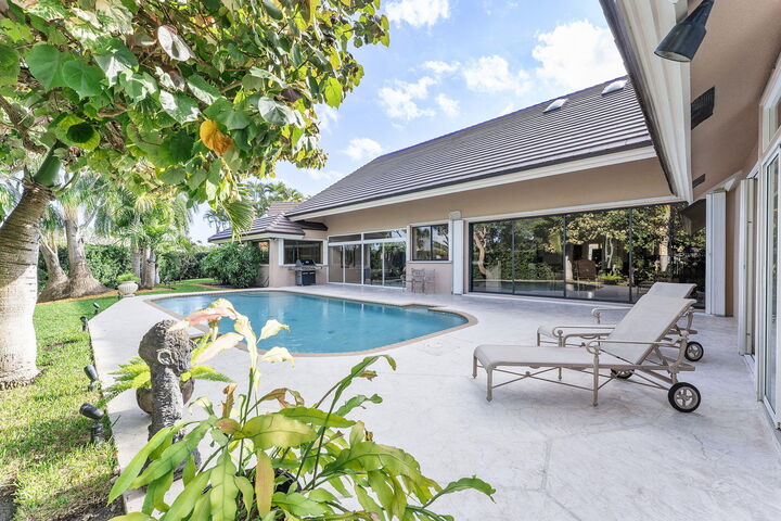 Property Photo:  23402 Savona Court  FL 33433 