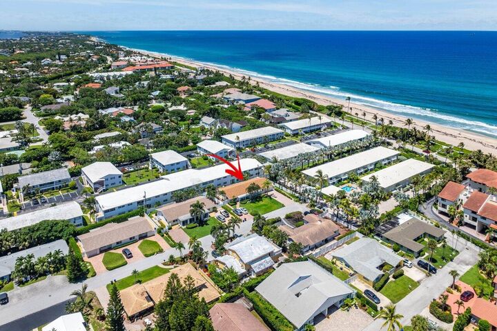 Property Photo: 17 Fayette Drive FL 33435