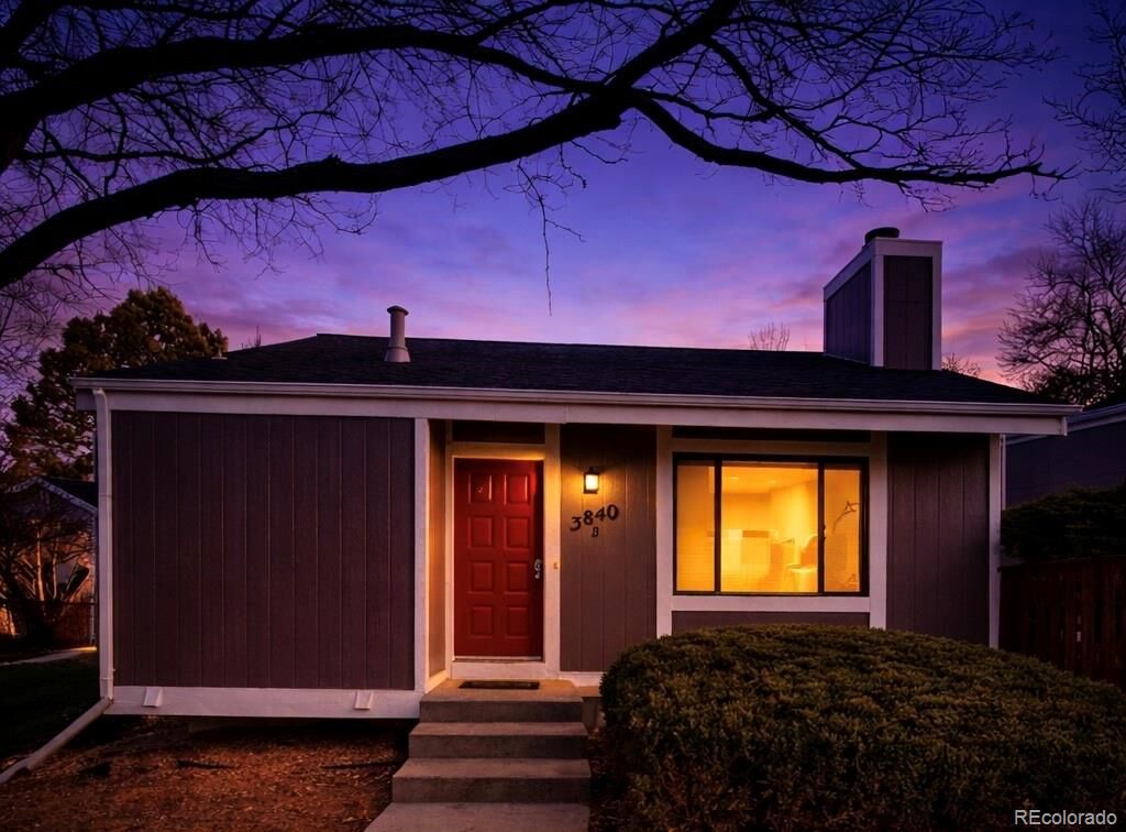 Property Photo: 3840 S Genoa Court B CO 80013