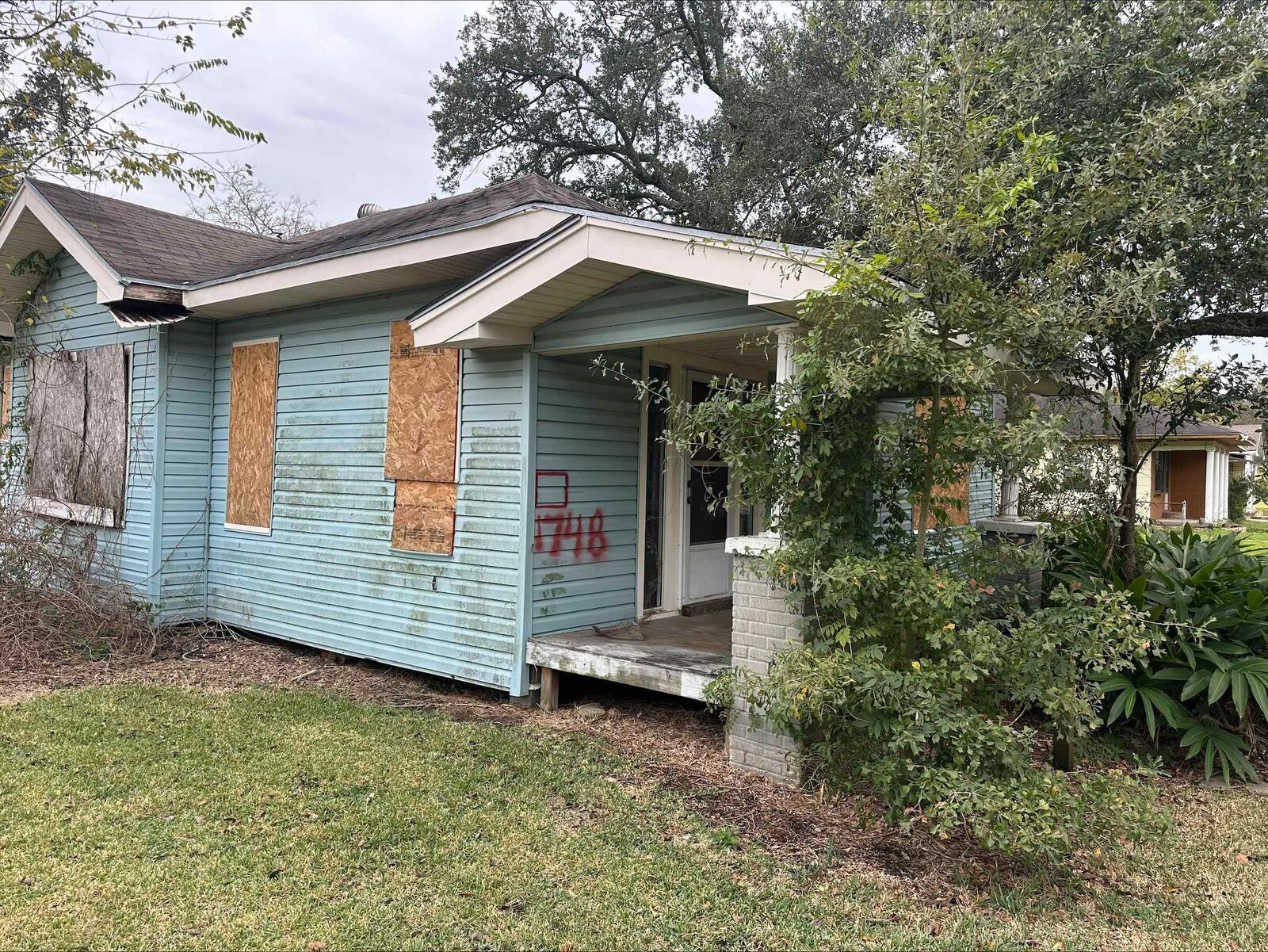 Property Photo:  1748 18th Street  TX 77640-0000 