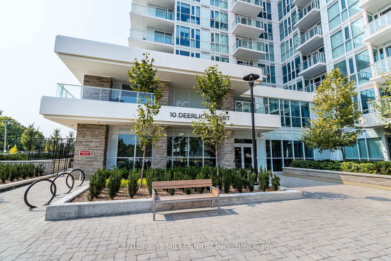 Property Photo:  10 Deerlick Court 606  ON M3A 0A7 