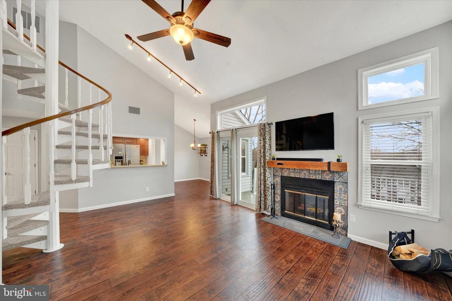 Property Photo:  4711 Birch Circle  DE 19808 