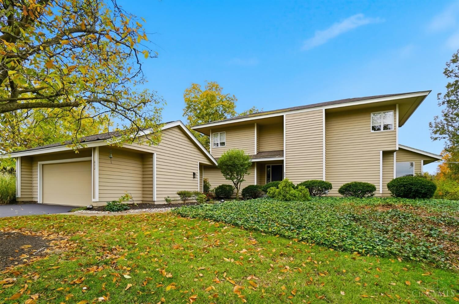 Property Photo:  602 Bunker Lane  OH 45040 