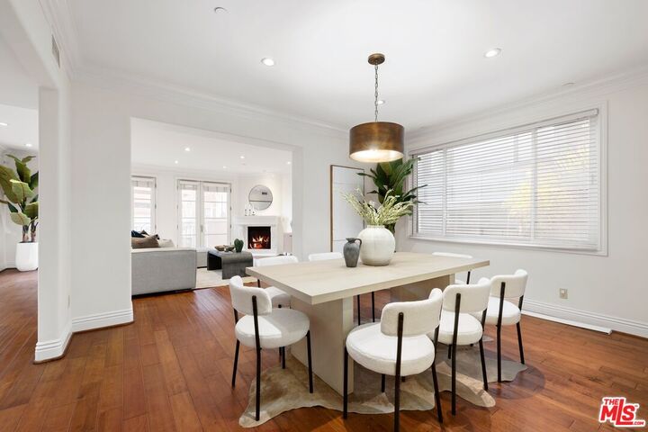 Property Photo: 11749 Goshen Ave CA 90049