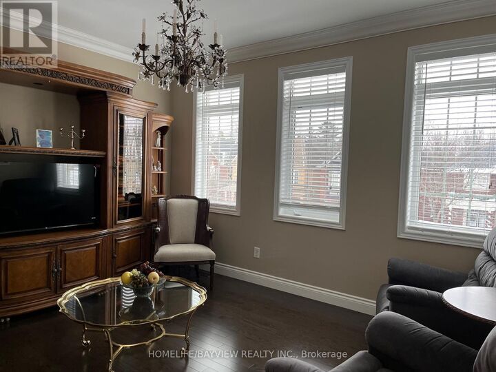 Property Photo:  386 Gilpin Drive  ON L3X 3H2 