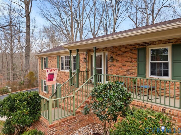 Property Photo: 9302 Blagdon Drive VA 23116