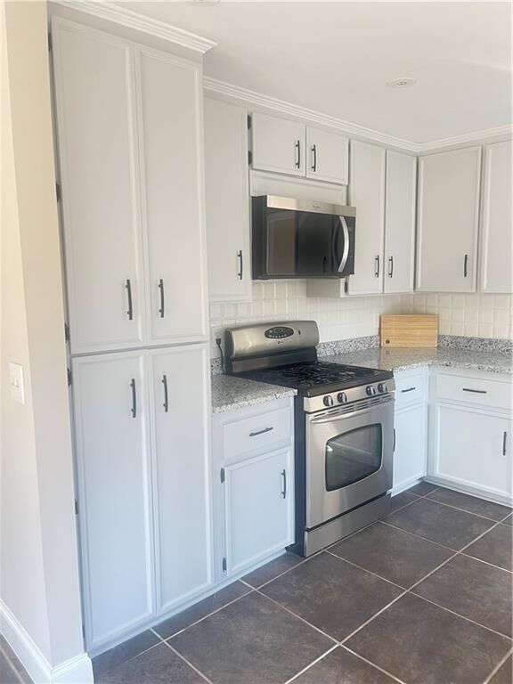 Property Photo:  3230 Cedar Bluff Drive NE  GA 30062 