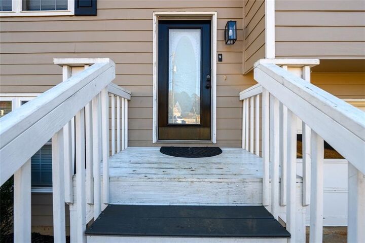 Property Photo: 2585 Dacula Ridge Drive GA 30019