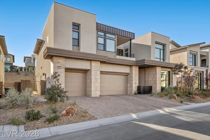 Property Photo: 4829 Shady Ridge Drive NV 89135