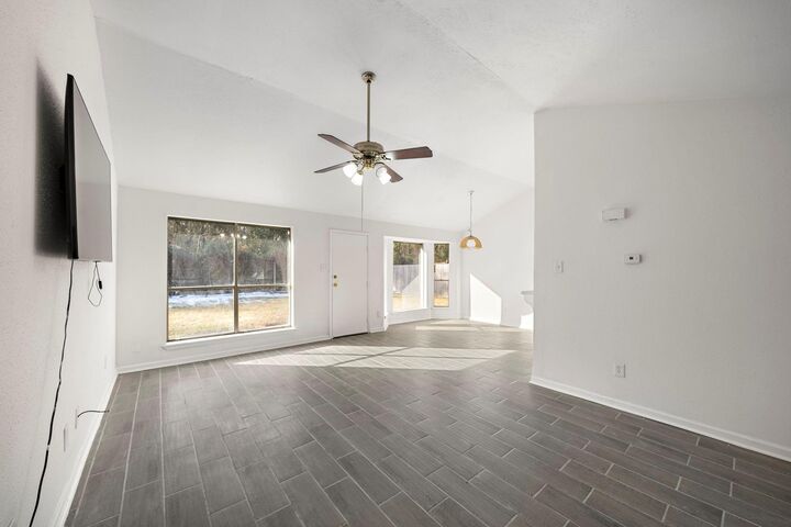 Property Photo: 7010 Foxmar Lane TX 77338