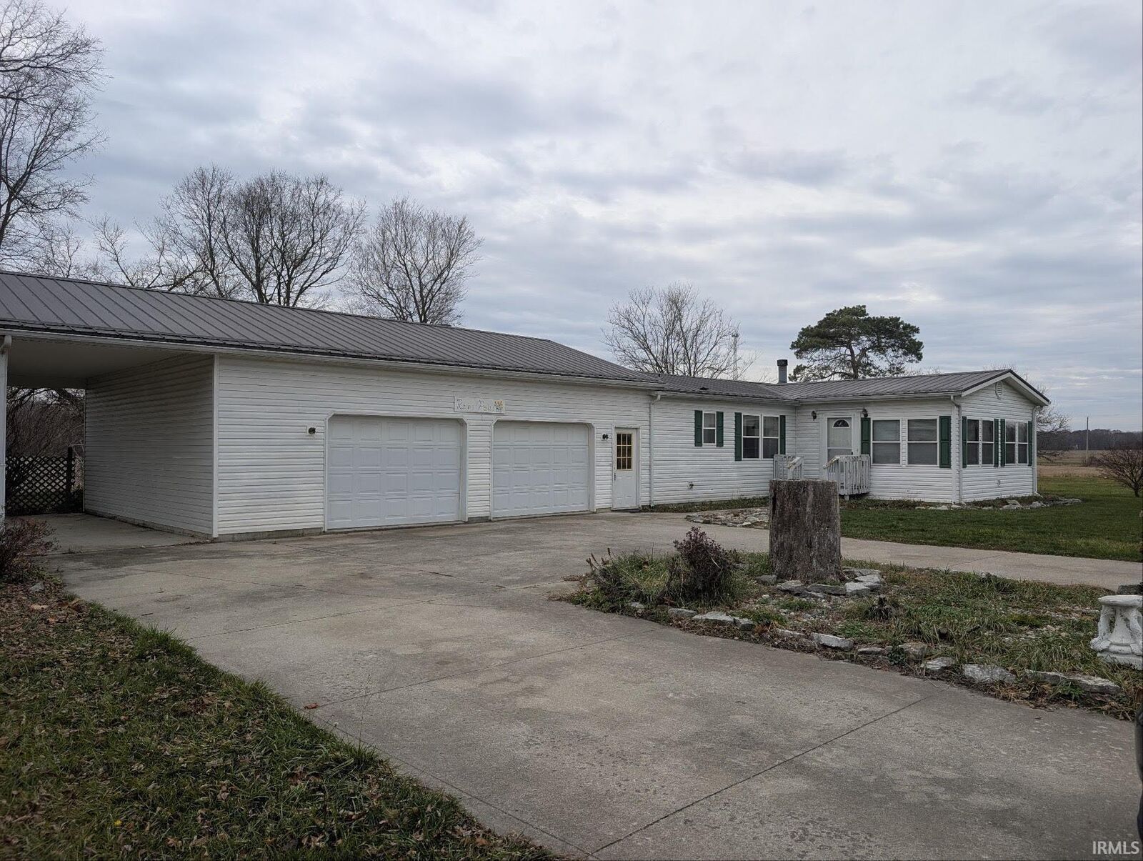 Property Photo:  202 Summer Street  IN 46721 