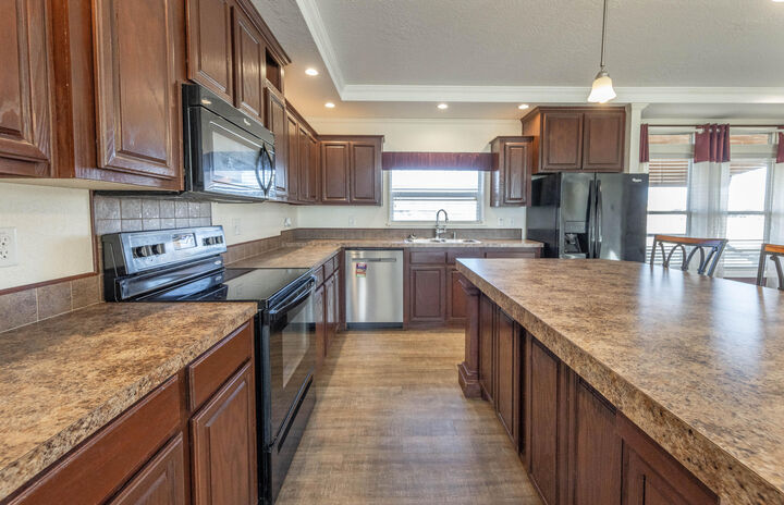 Property Photo:  6114 E County Road 6500  TX 79403 