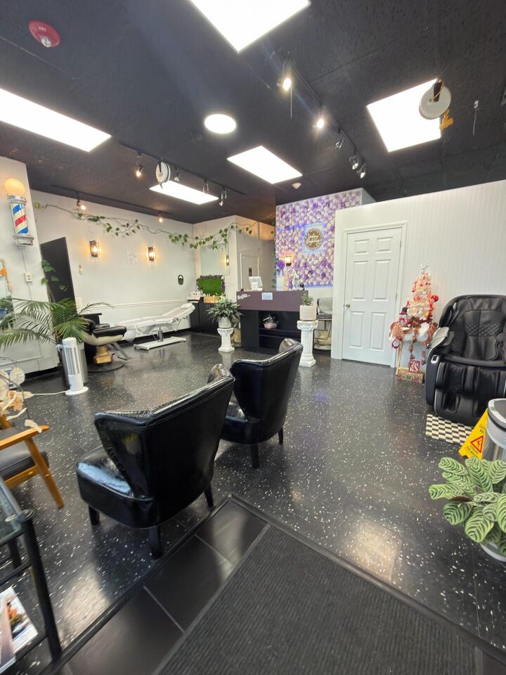 Property Photo: 2121 Nicholasville Road Suite 107 KY 40503