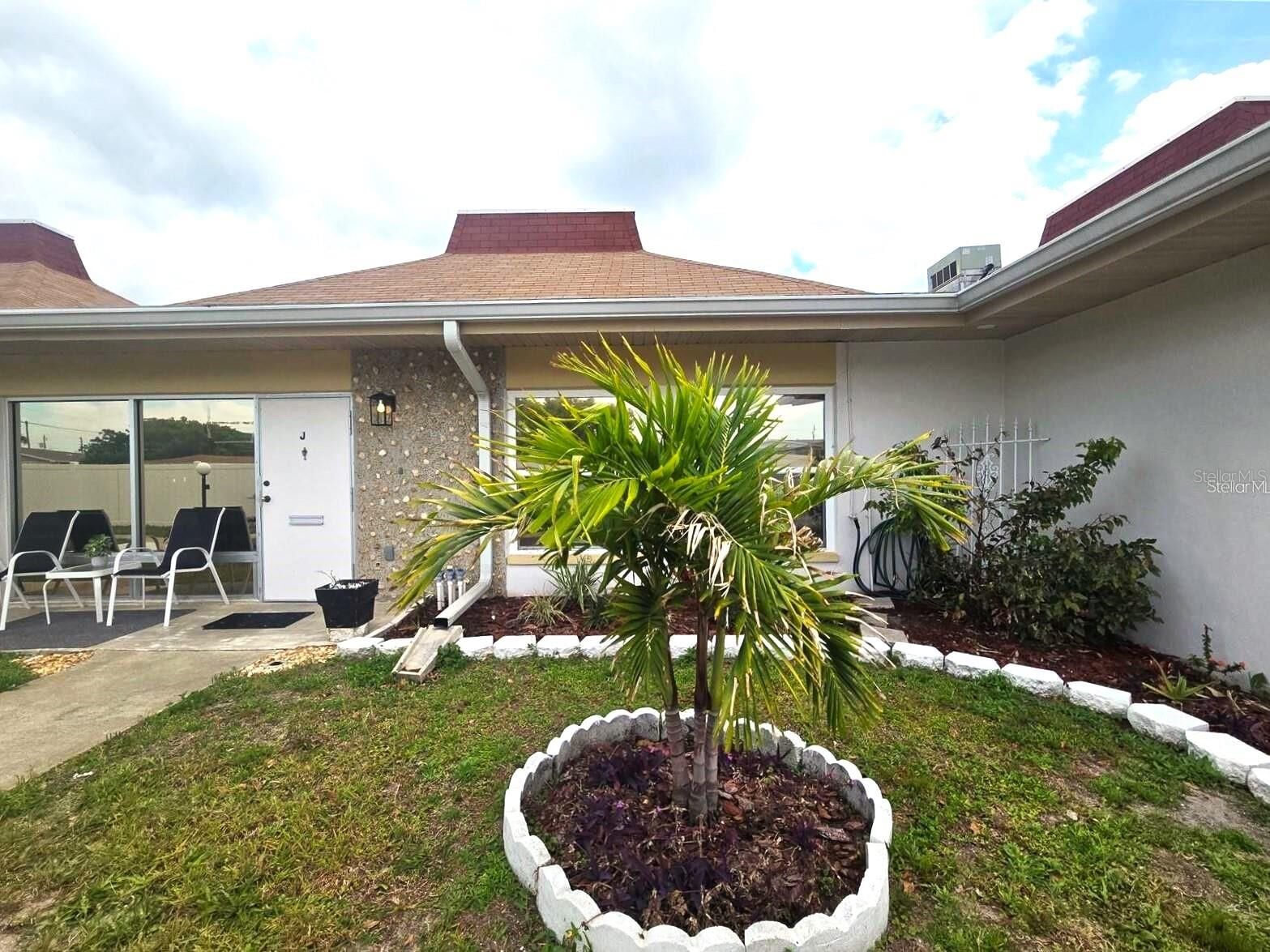 Property Photo:  4345 Tahitian Gardens Circle J  FL 34691 
