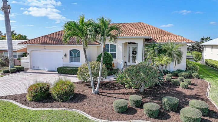 Property Photo:  43 Tropicana Drive  FL 33950 