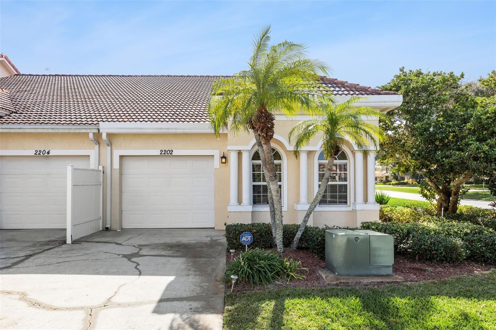 Property Photo:  2202 Garden Lake Drive  FL 33884 