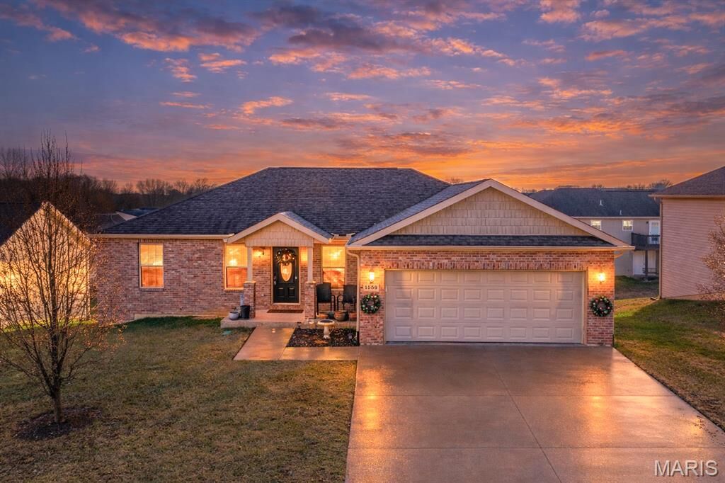 Property Photo:  1559 Enterprise Court  MO 63755 