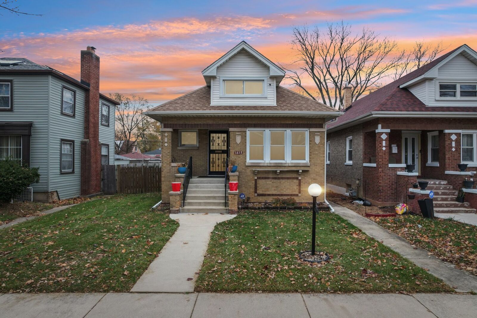 Property Photo: 1615 S 20th Avenue IL 60153