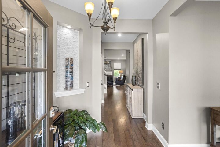 Property Photo:  2008 Hedgelawn Dr  TN 37090 