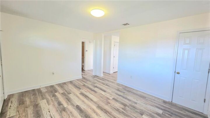 Property Photo:  115 Park Drive A  LA 70037 