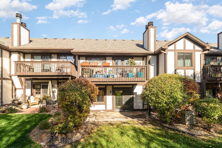 Property Photo: 5157 Balmoral Lane MN 55437