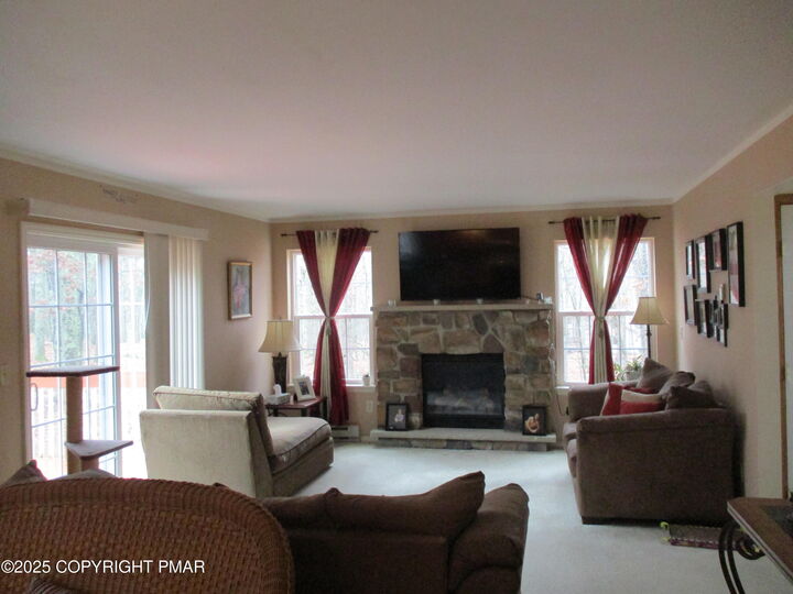 Property Photo:  3290 Bluebird Drive  PA 18324 
