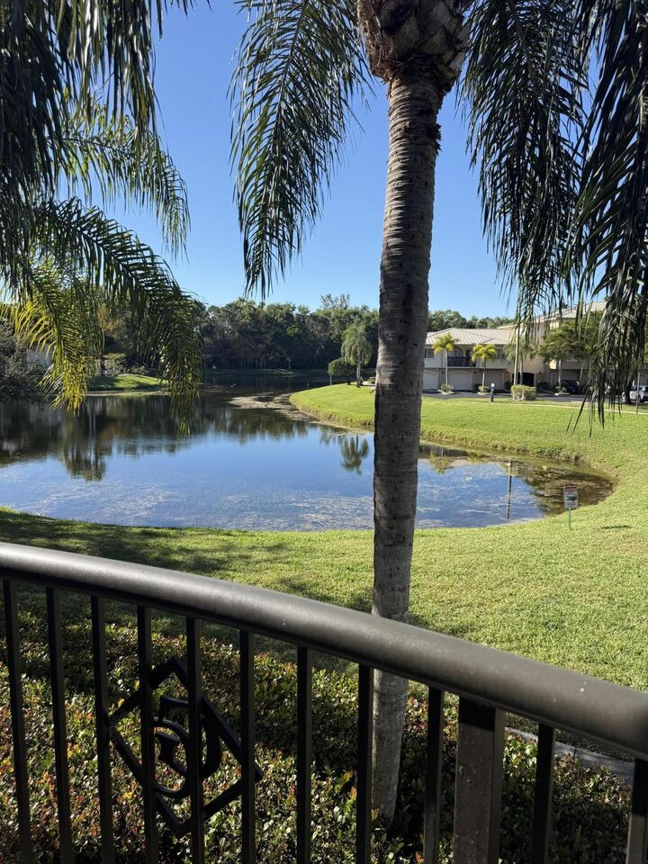 Property Photo: 500 Crestwood Court S 514 FL 33411