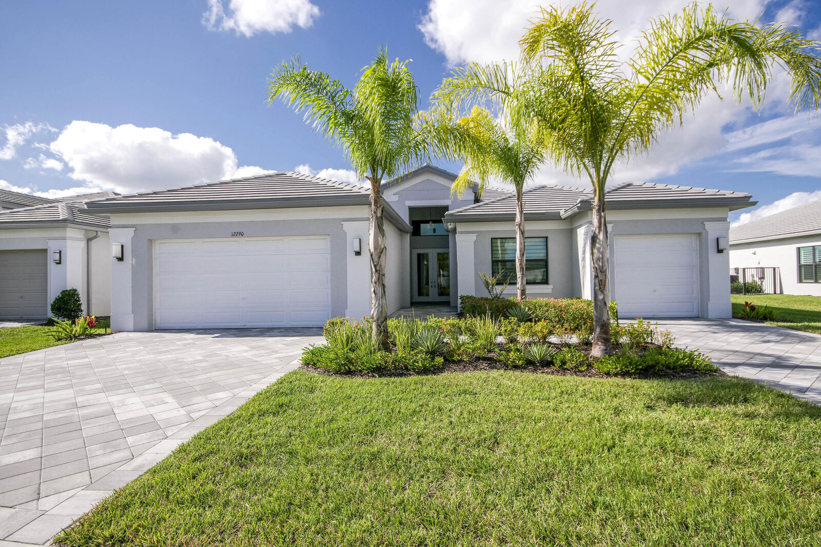Property Photo:  12290 SW Saltwater Drive  FL 34987 