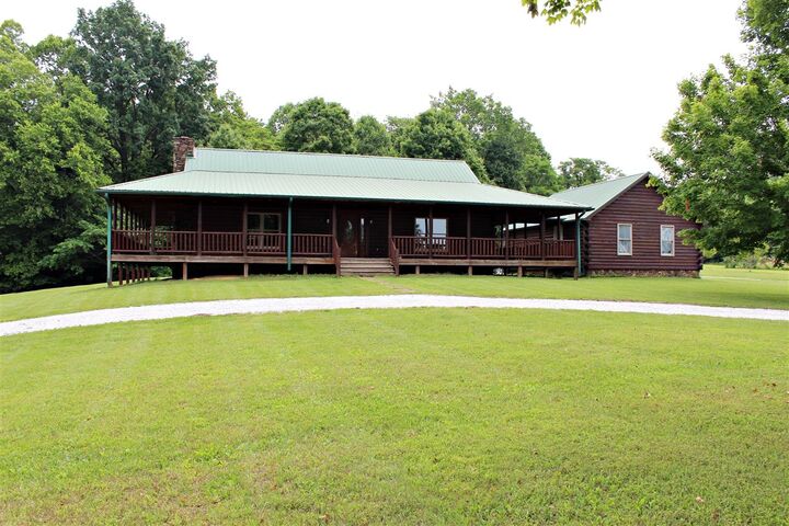 Property Photo: 1915 Little Clifty Road KY 42712