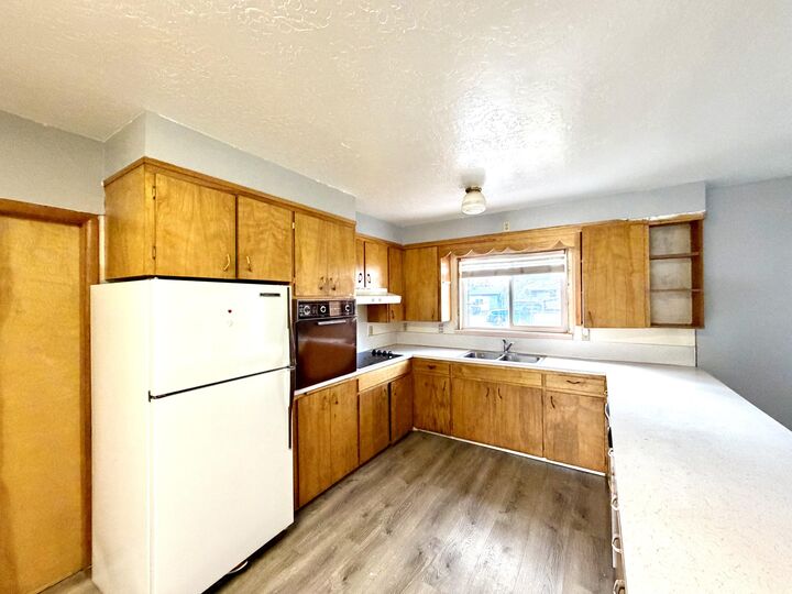 Property Photo:  516 N Dorothy St  ID 83352 