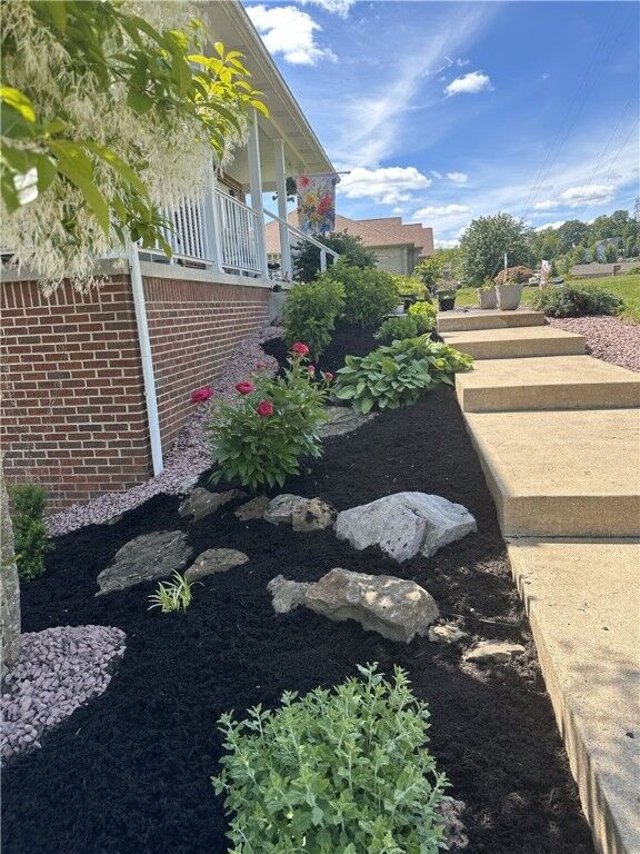 Property Photo:  519 Sawmill Rd  PA 15601 