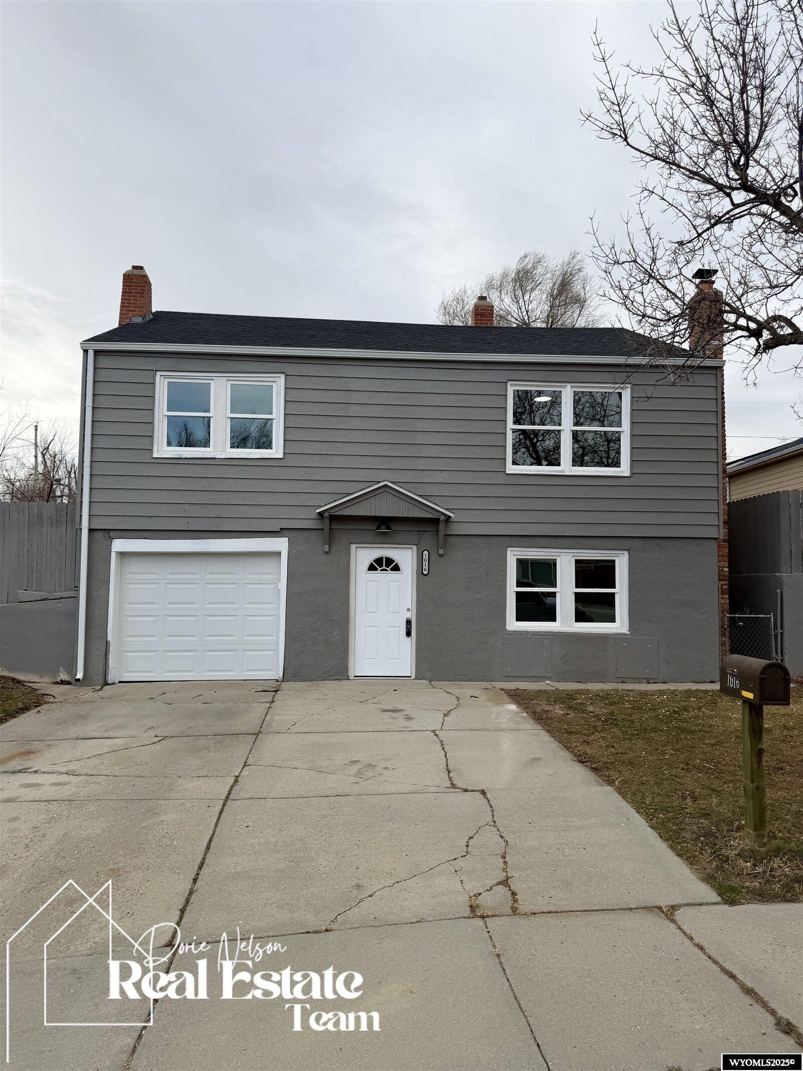 Property Photo:  1016 S Washington  WY 82601 