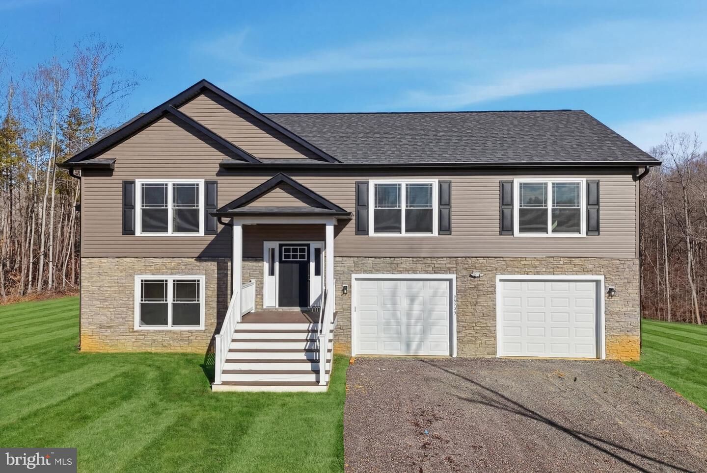 Property Photo: 28549 Eleys Ford VA 22736