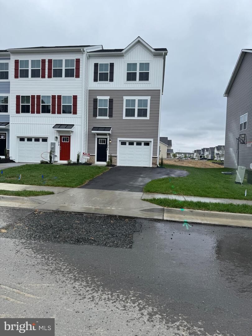 Property Photo:  174 Munsee  VA 22602 