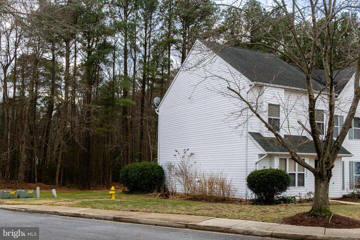 Property Photo:  48247 Picketts Harbor Court  MD 20653 