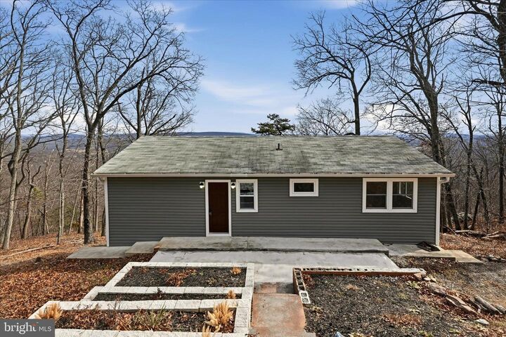 Property Photo:  129 Jalapa Trail  VA 22602 