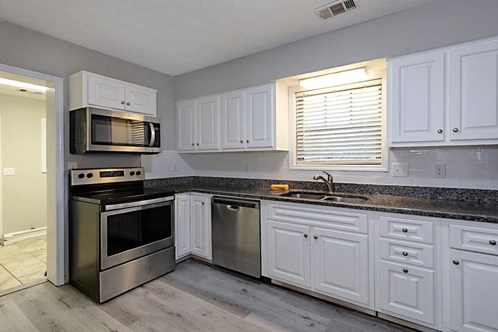 Property Photo:  4109 Sherwood Avenue  GA 31904 