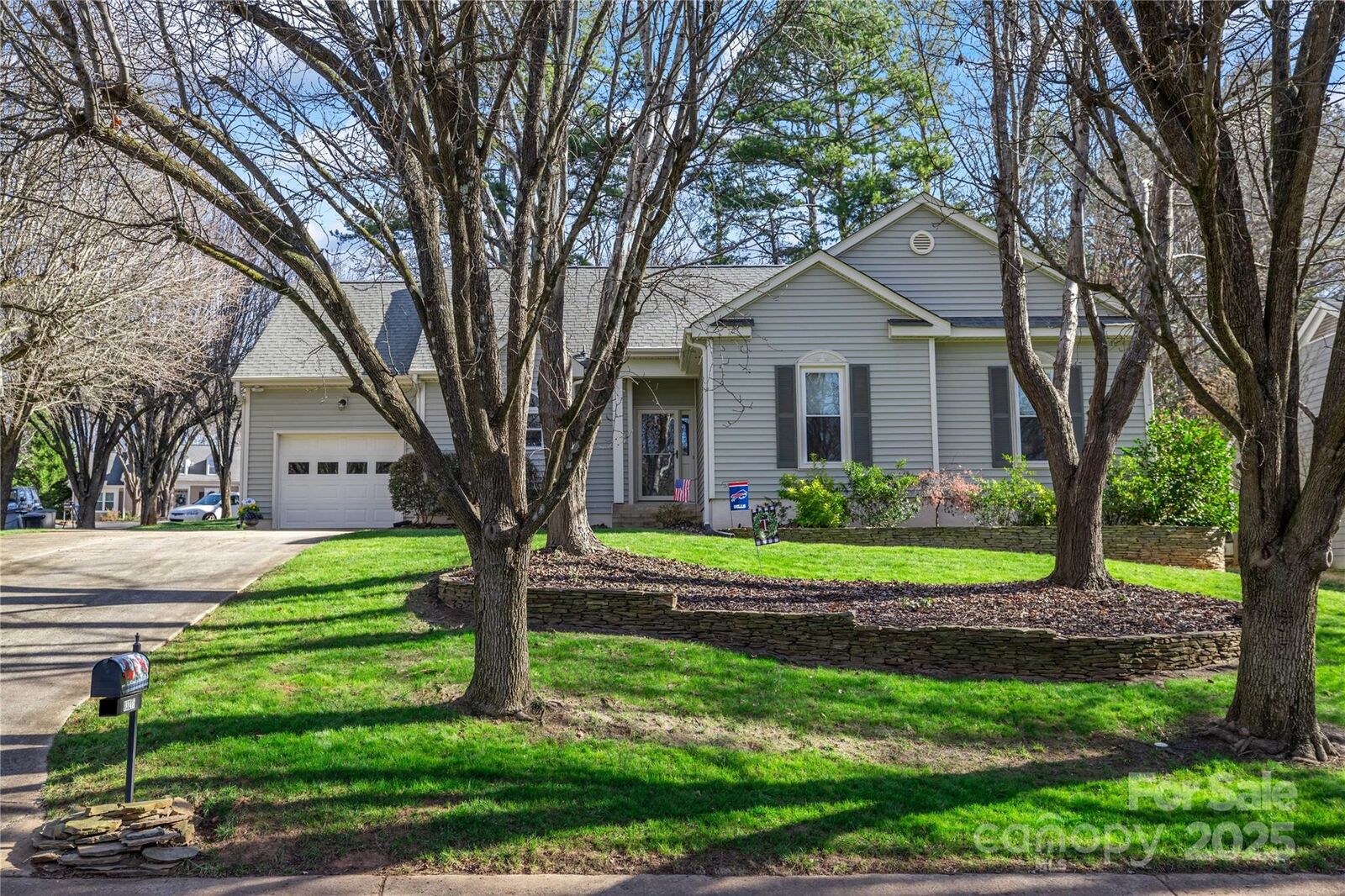 Property Photo: 13215 Baker Mills Road NC 28134